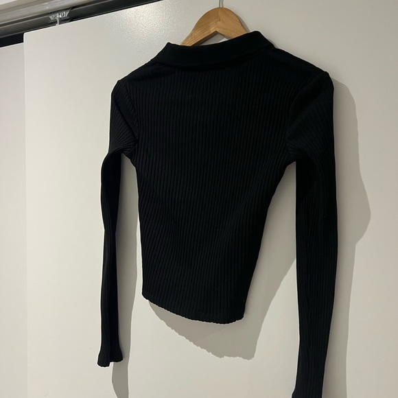 Zara tops - Picture 3 of 3